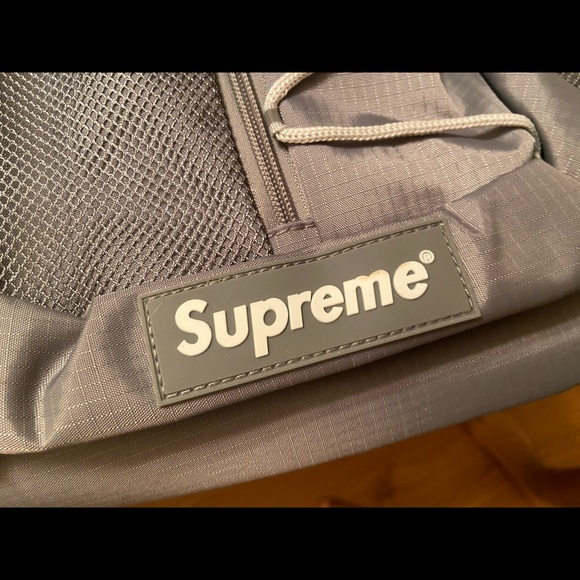 Supreme backpack - Picture 2 of 4